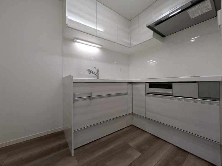 その他 開放感のあるキッチンスペース。調理をしながら、会話も弾みそうですね。