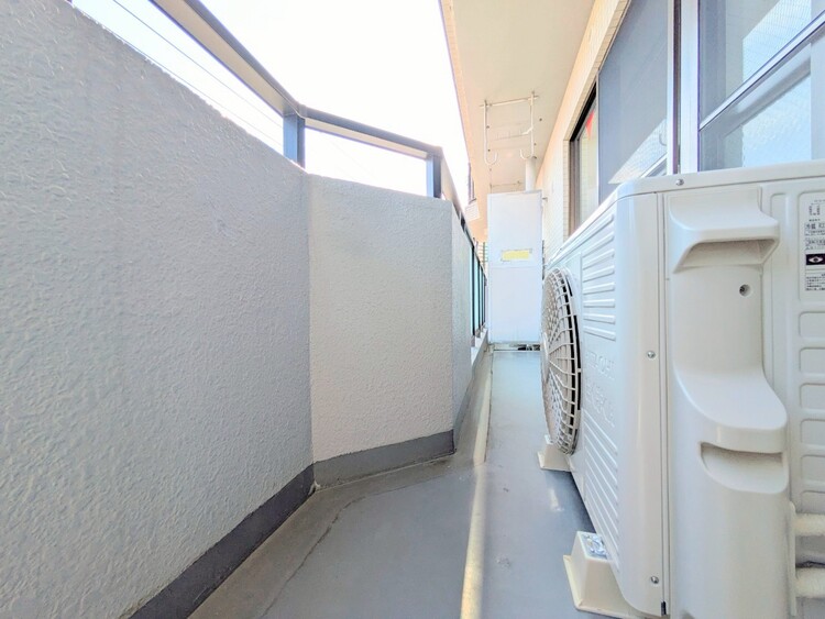 その他 朝の澄んだ空気や、夕方に吹く清々しい風を感じられるバルコニー。