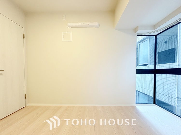 内装 【PRIVATE ROOM】◆快適◆な暮らしに不可欠な収納スペース。快適さとともに思い出も詰まっていく。