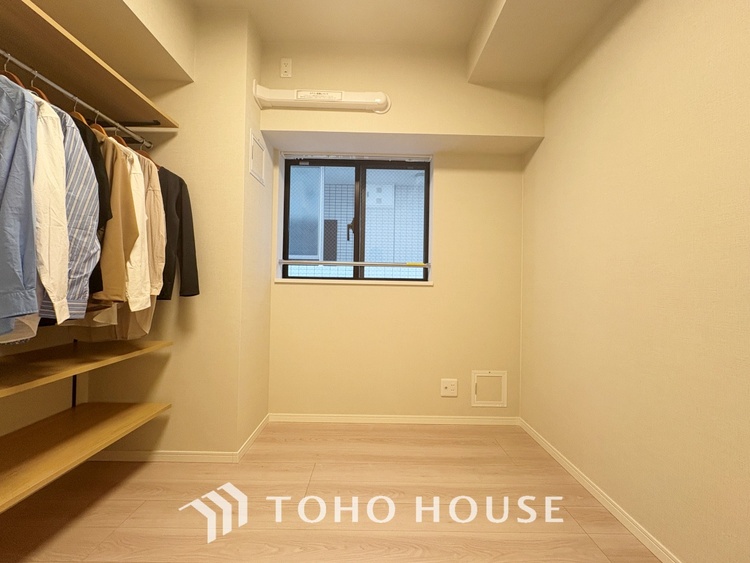 内装 【PRIVATE ROOM】◆属毛離裏◆子は父を手本とし、母に愛育されて成長する。家族の深い繋がり。いつまでも大切にしたい。