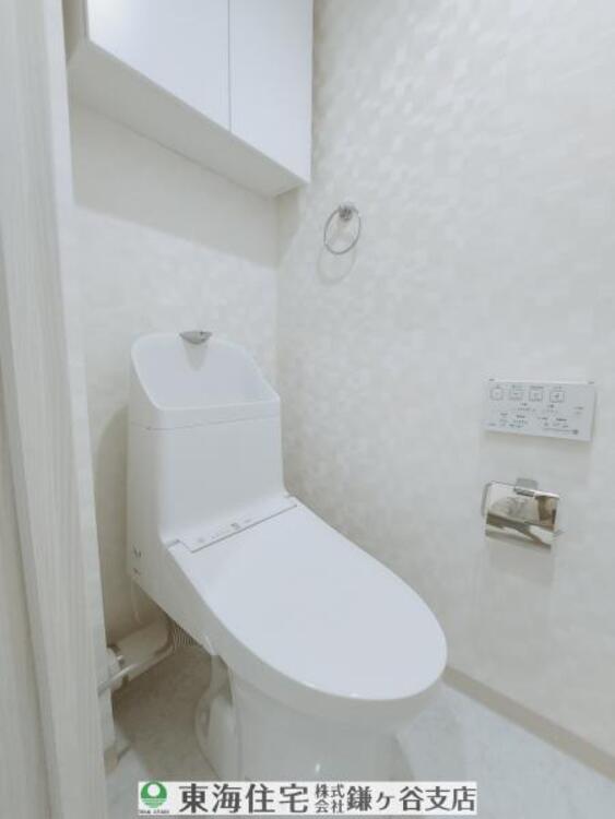 トイレ ウォッシュレット付きのトイレ