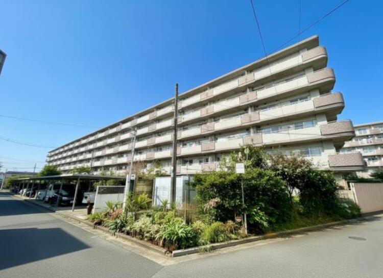 外観 大規模修繕済み！管理の行き届いたマンションの最上階！