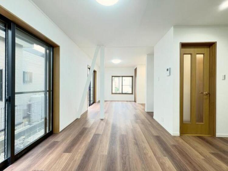 居間 【2025年9月撮影】