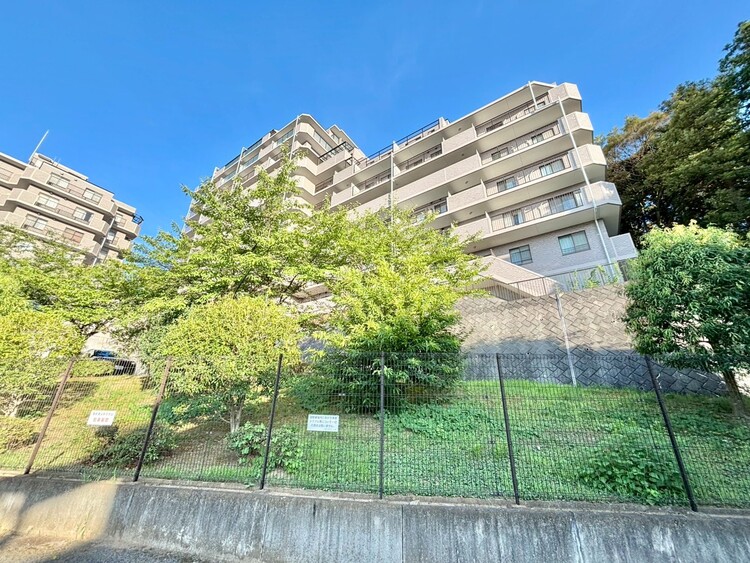 外観 ライフプランニングからローンまで、一貫してご説明させていただきます。お気軽にお問い合わせくださいませ。