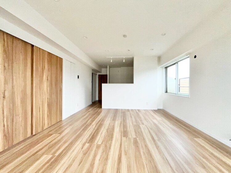 居間 過ごす時間が、たくさんの思い出として紡がれていく場所。