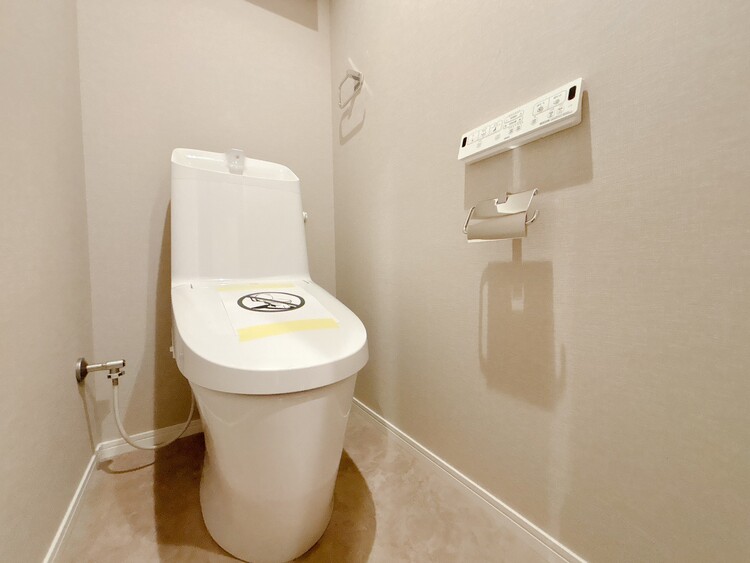 トイレ 暮らしの中のさりげないひとときの快適さにも、こだわりを、持って設備を配しております。
