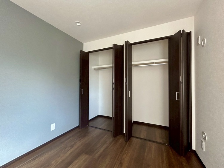 その他 収納スペースが付いていて、お部屋を広く使っていただけます。