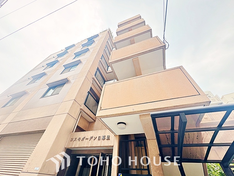 その他 手元の収納から、足元の収納までが全てスライド式で、奥のスペースまで有効に活用できます。奥まで上から見渡せるので、たまにしか使わない調理器具もサッと取出せます。