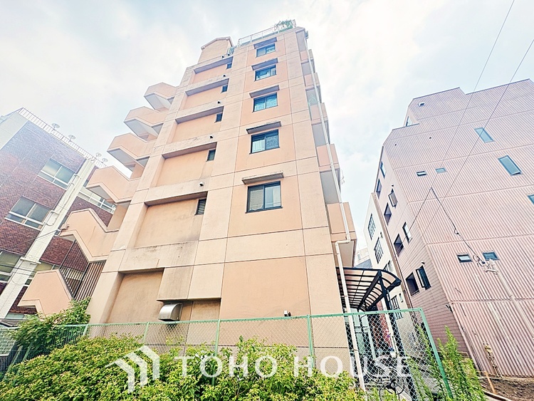 その他 【ROOM】感性を育むプライベートルームはシンプルでスマートな空間。好みの空間で読書をしたり、音楽を聞いたりと一人の時間も充実したものにできます。