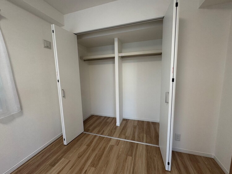 その他 収納スペースが付いていて、お部屋を広く使っていただけます。