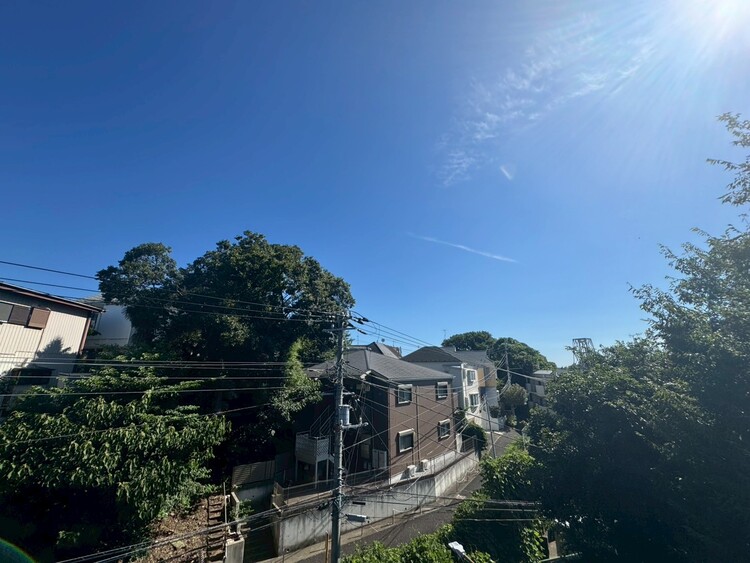 その他 眺望や窓からの景色が良いと、家で過ごす時間も快適です。