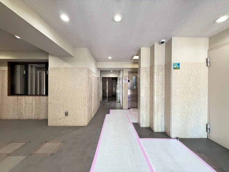 その他 館内は静寂な中が保たれており、管理が行き届いている印象を受けました。