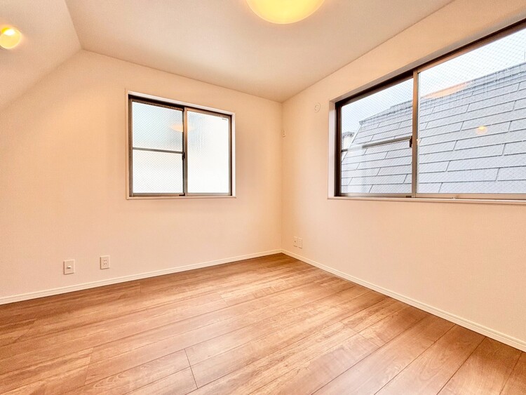 内装 この一室をどうアレンジするかはあなた次第です。