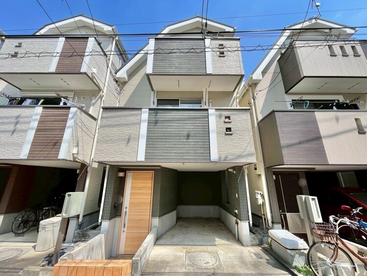 外観 資料には掲載していない情報が、現地にはたくさんあります。是非一度、現地をご確認ください。