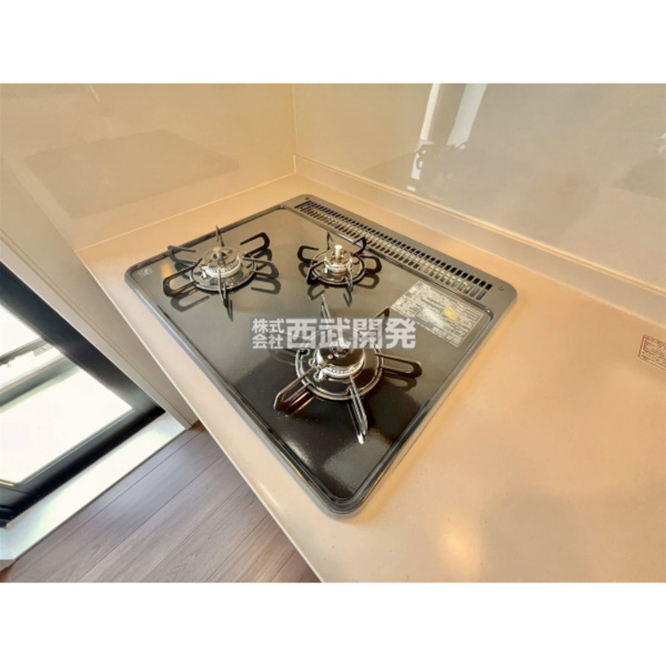 設備 グリル付き３口ガスコンロ