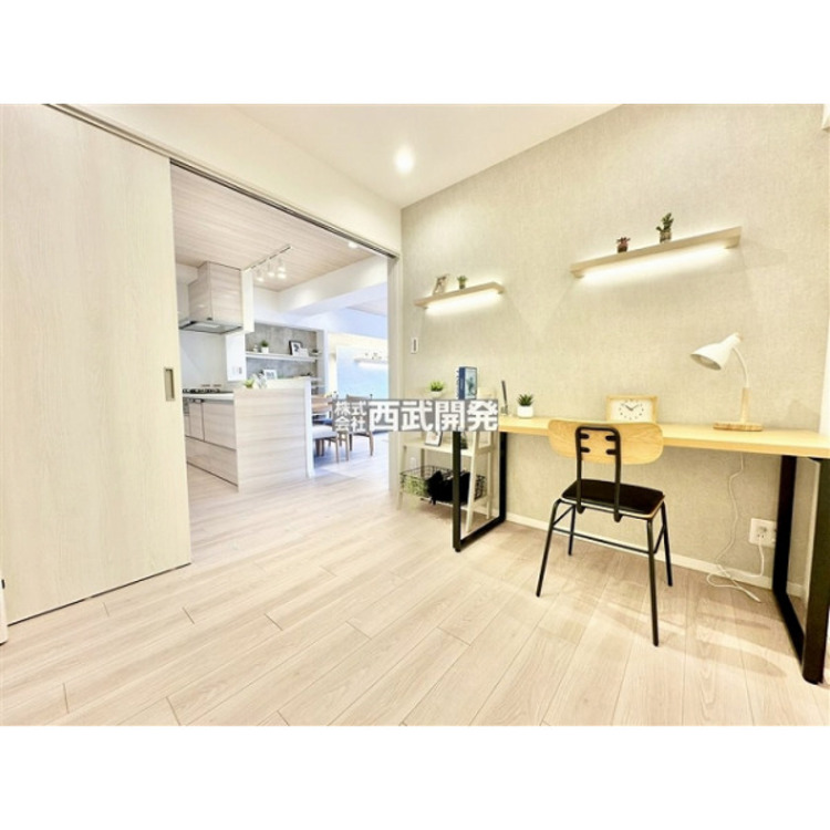 内装 「小物・洋服等は含みません」