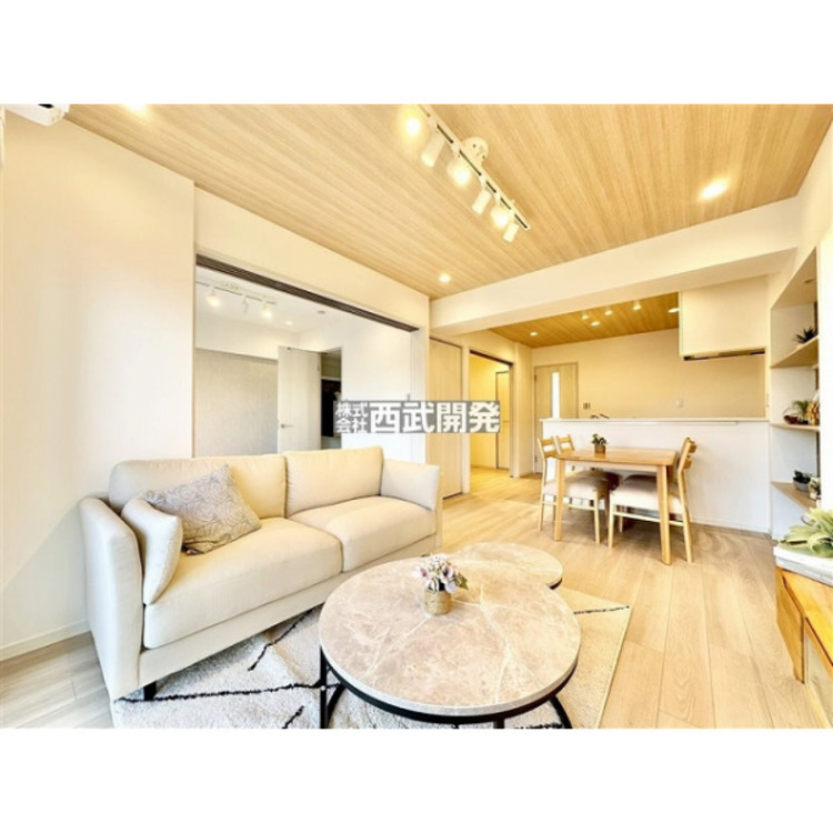 居間 「小物・洋服等は含みません」