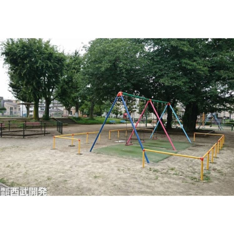 周辺 新井町公園(約560m)