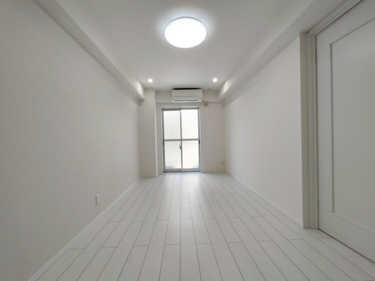 その他 清かで艶やかな時間をもたらしてくれる室内です。