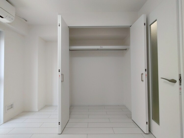 その他 家電やスーツケース、ストック品など何でも片付く嬉しい空間です。