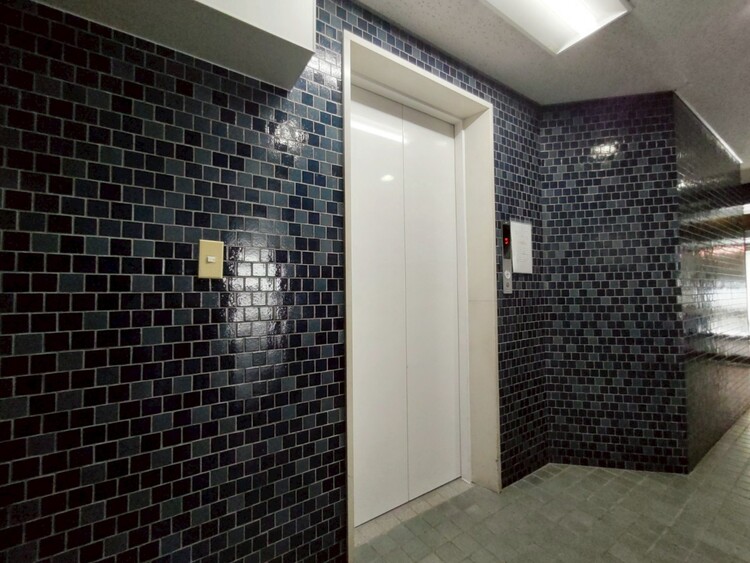 その他 エレベーター完備のため荷物が多くなっても安心。