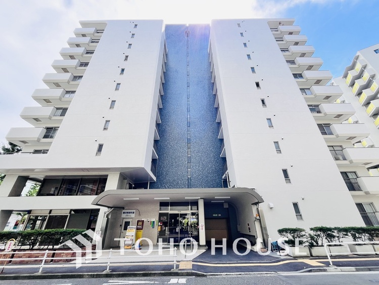 外観 〜駅徒歩3分の好立地〜8階角部屋につき陽当たり・通風良好〜大切なペットとの生活〜