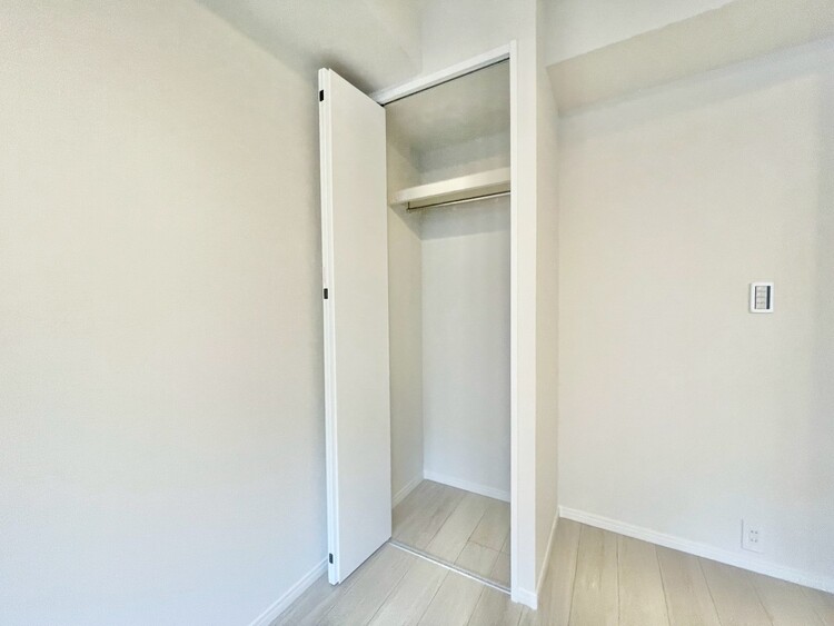 その他 家電やスーツケース、ストック品など何でも片付く嬉しい空間です。