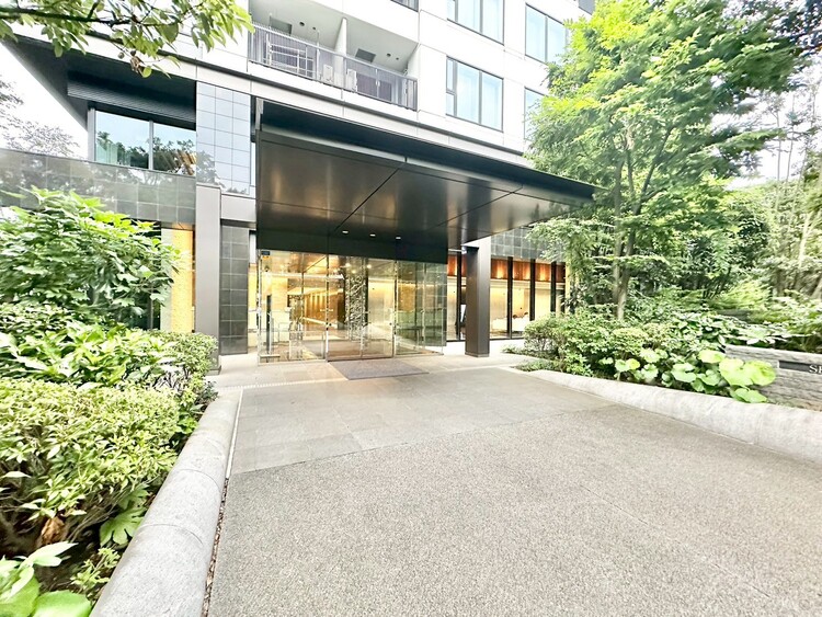 その他 館内は静寂な中が保たれており、管理が行き届いている印象を受けました。