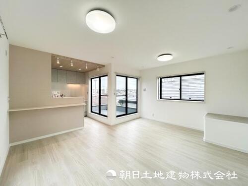 【緑区の物件探しは”地元”朝日土地建物へ】緑区中山４丁目 中古戸建の画像