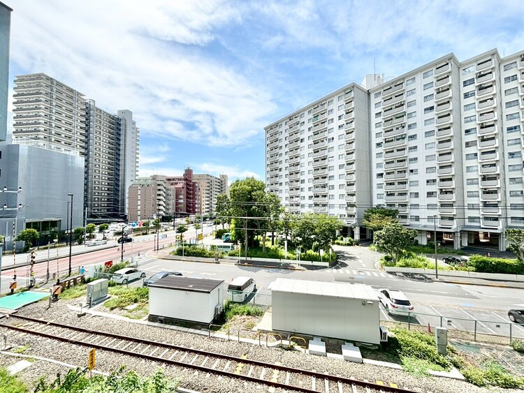 その他 眺望や窓からの景色が良いと、家で過ごす時間も快適です。