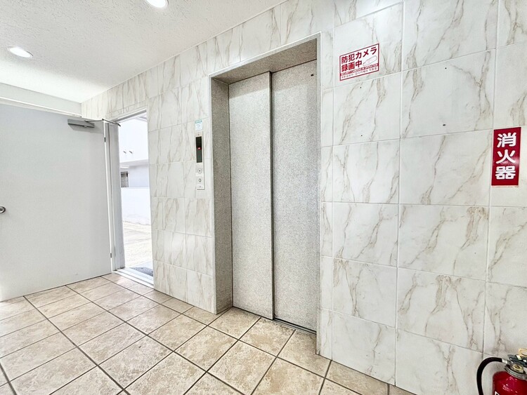 その他 エレベーター完備のため荷物が多くなっても安心。