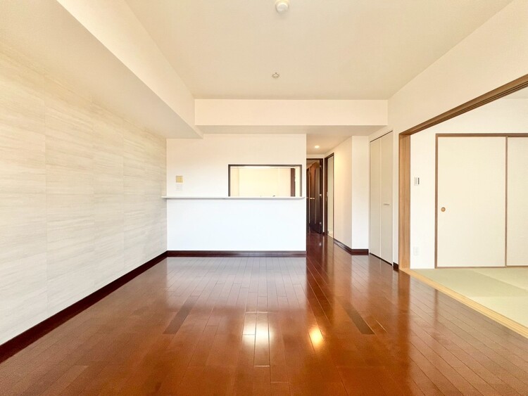 居間 シンプルな内装と偏り過ぎないデザインで統一しました。