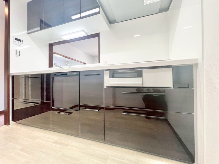 キッチン 使いやすくスタイリッシュなキッチン空間になっております。