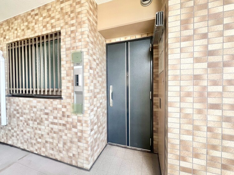 玄関 清潔感のある落ち着いた雰囲気の玄関です。