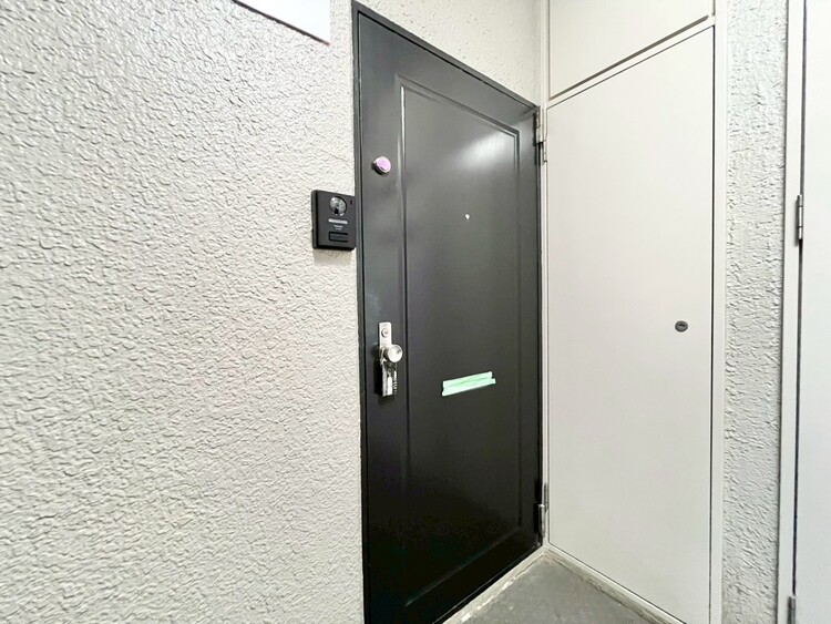 玄関 清潔感のある落ち着いた雰囲気の玄関です。