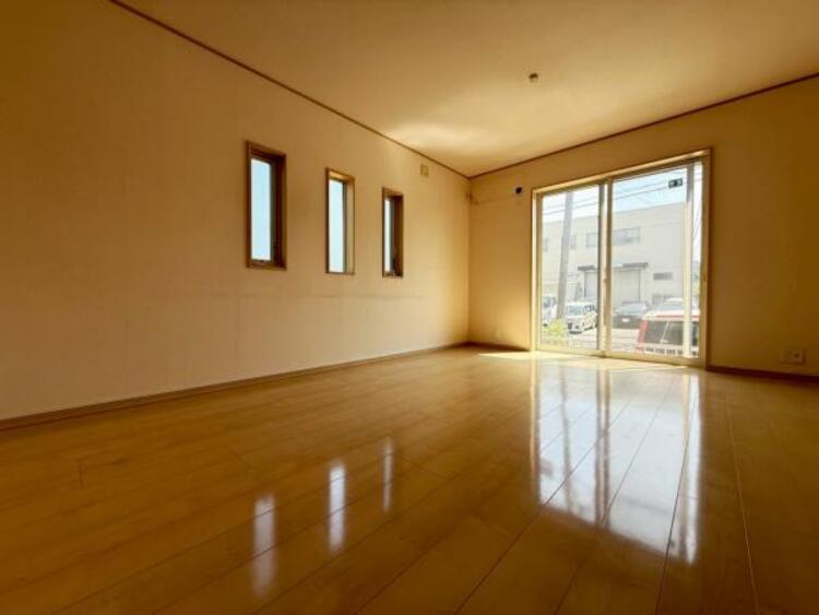 居間 【2025年9月撮影】