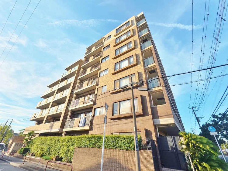 外観 資料には掲載していない情報が、現地にはたくさんあります。是非一度、現地をご確認ください。