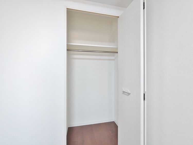収納 居室にはクローゼットがあり、荷物もスッキリ収納して快適にお過ごしいただけます。