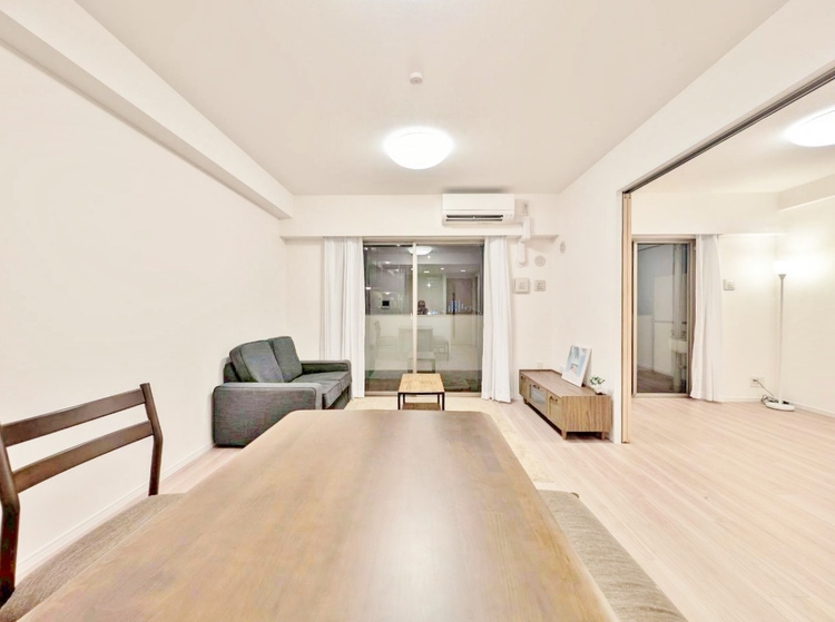 居間 「空間が織り成すひとつ先の住み心地」を演出します。