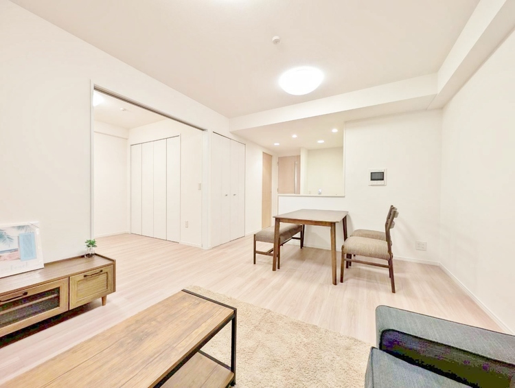 居間 過ごす時間が、たくさんの思い出として紡がれていく場所。