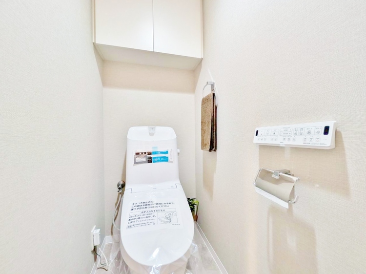 トイレ 暮らしの中のさりげないひとときの快適さにも、こだわりを、持って設備を配しております。