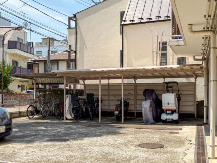 その他 敷地内に設けられた駐輪スペース。