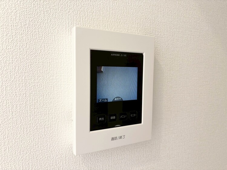 その他 誰が来てもわかる様にモニター付きインターホンを設置。