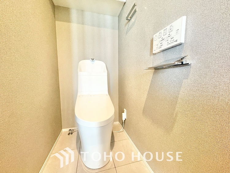 トイレ 【TOILET】◆快適◆な生活に不可欠。節水型の高性能トイレを新設。