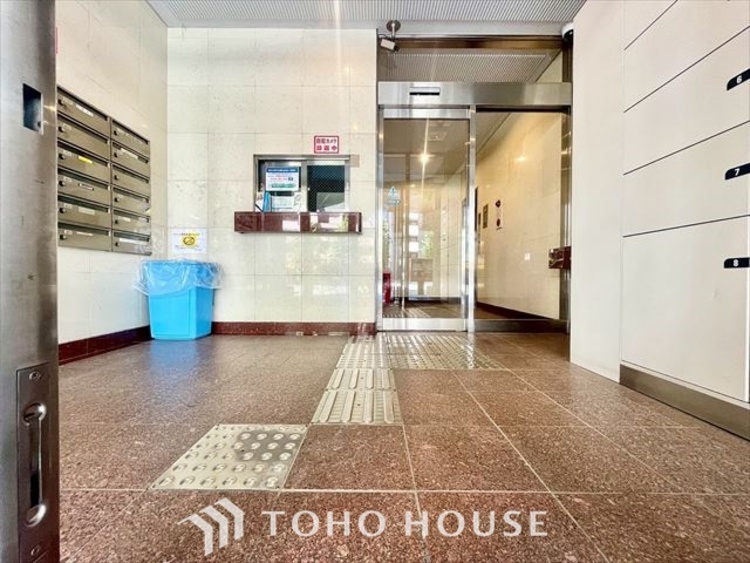 その他 【ENTRANCE】◆そびえ立つ◆我が家のシンボル。遠くの空が赤く染まる夕べが待ち遠しい。