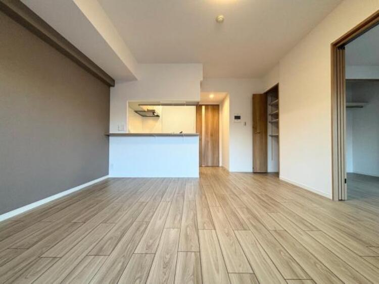 その他 ●〇家族と過ごすひと時を溢れる光が優しく包み込むリビングダイニング。家族とともに心穏やかに過ごすひととき。家族との時間、自分の時間を大切にできる空間がここにあります。LDKで過ごす時間は大事です●