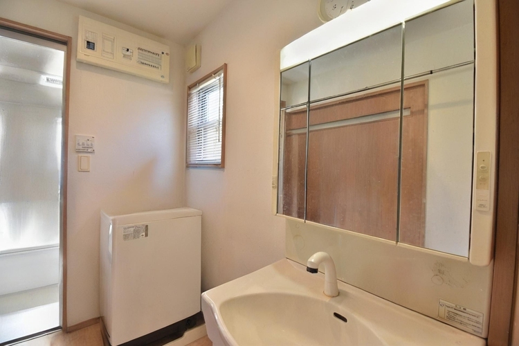 その他 ※家具や家財を画像編集で消去した写真です。現況と異なる場合がありますので、必ず現地をご確認ください。