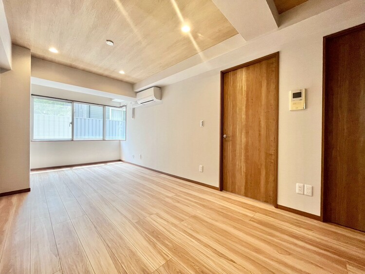 居間 豊かな居住性と、安心感を満たすクオリティが見事に調和した住空間。