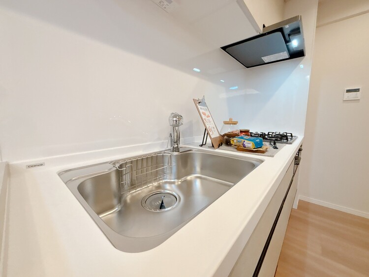 キッチン 洗練されたスタイリッシュなデザイン性と使いやすさを備えた仕様。