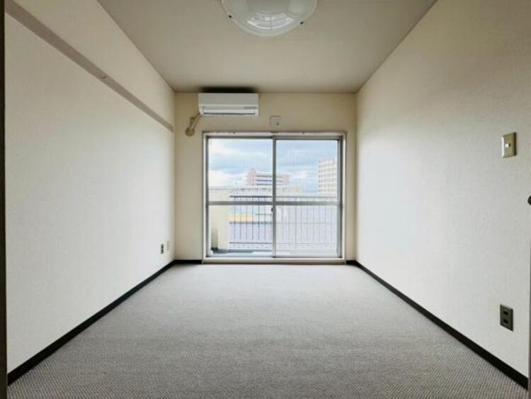 内装 【2025年11月撮影】